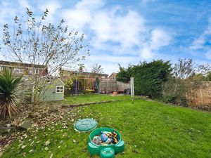 Photo 7- click for photo gallery